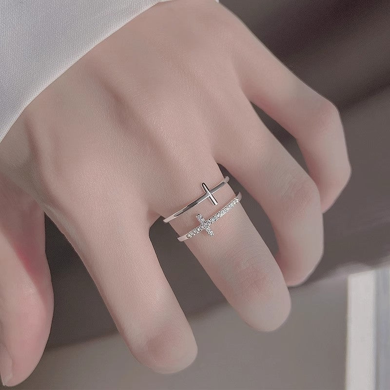 Double Cross Ring