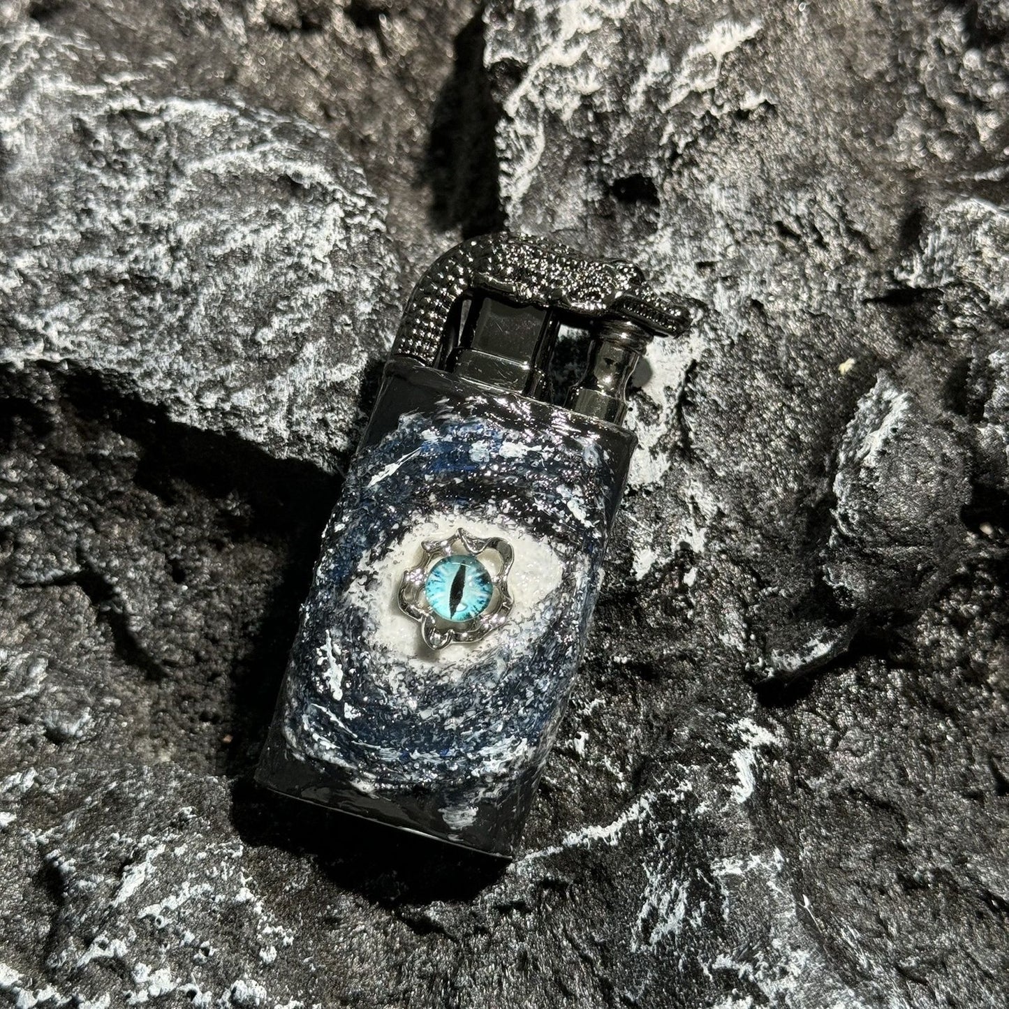 Double-flame handmade lighter