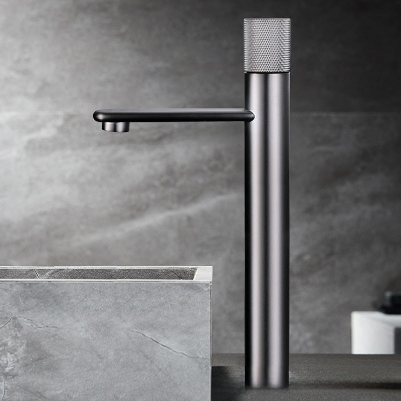 Double Handle Bathroom Sink Faucet with Ceramic Valve