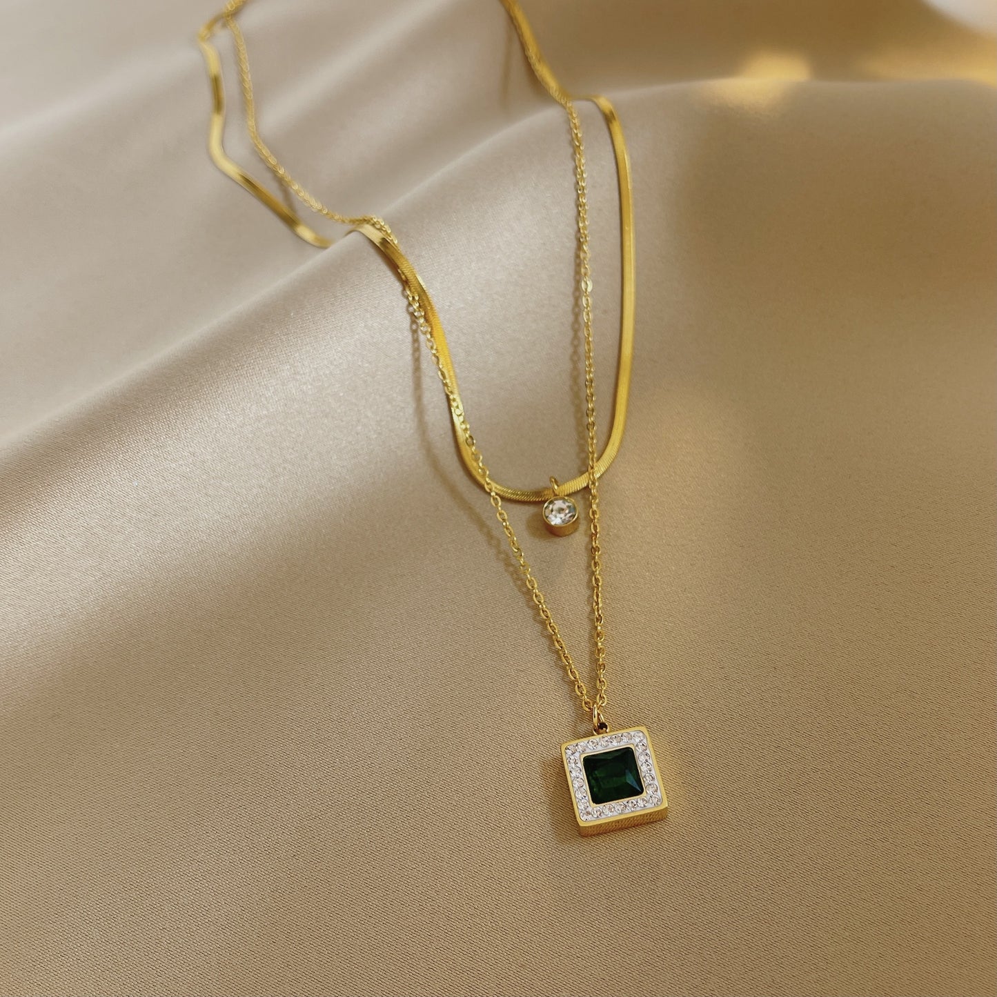 Double-layer gem pendant