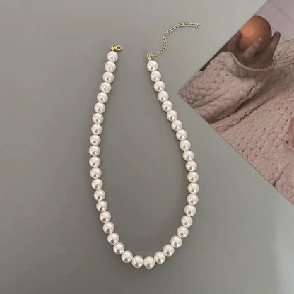 Double-Layer Pearl Necklace with Pendant