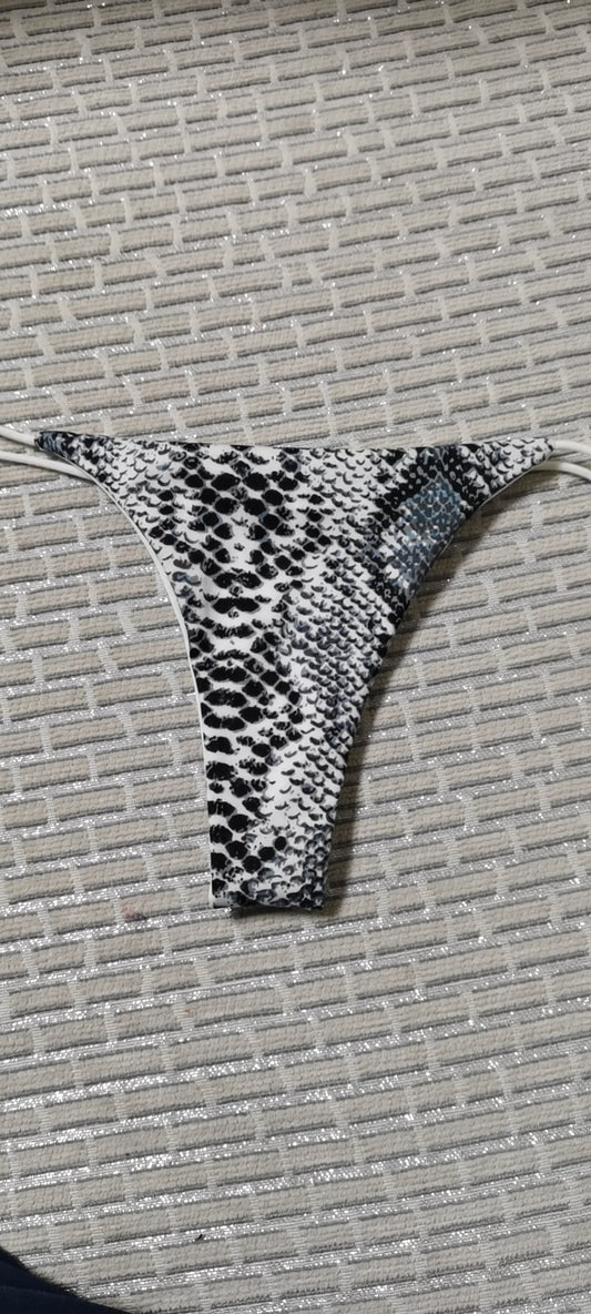 Double-layer thin belt thong pants with low waist