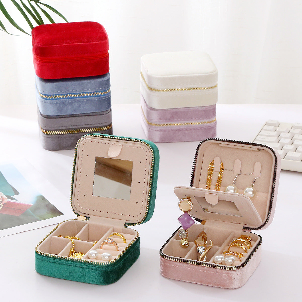 Double Layer Zipper Jewelry Storage Box