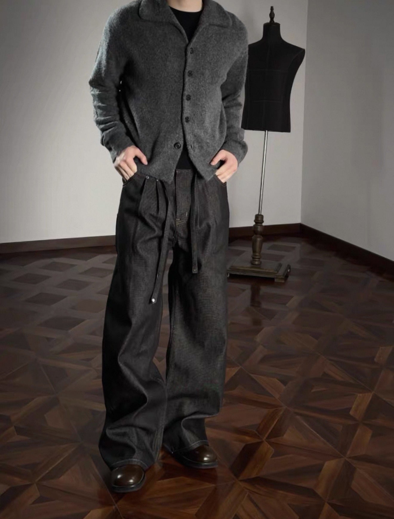 Double Pleated Raw Denim Loose Fit Jeans