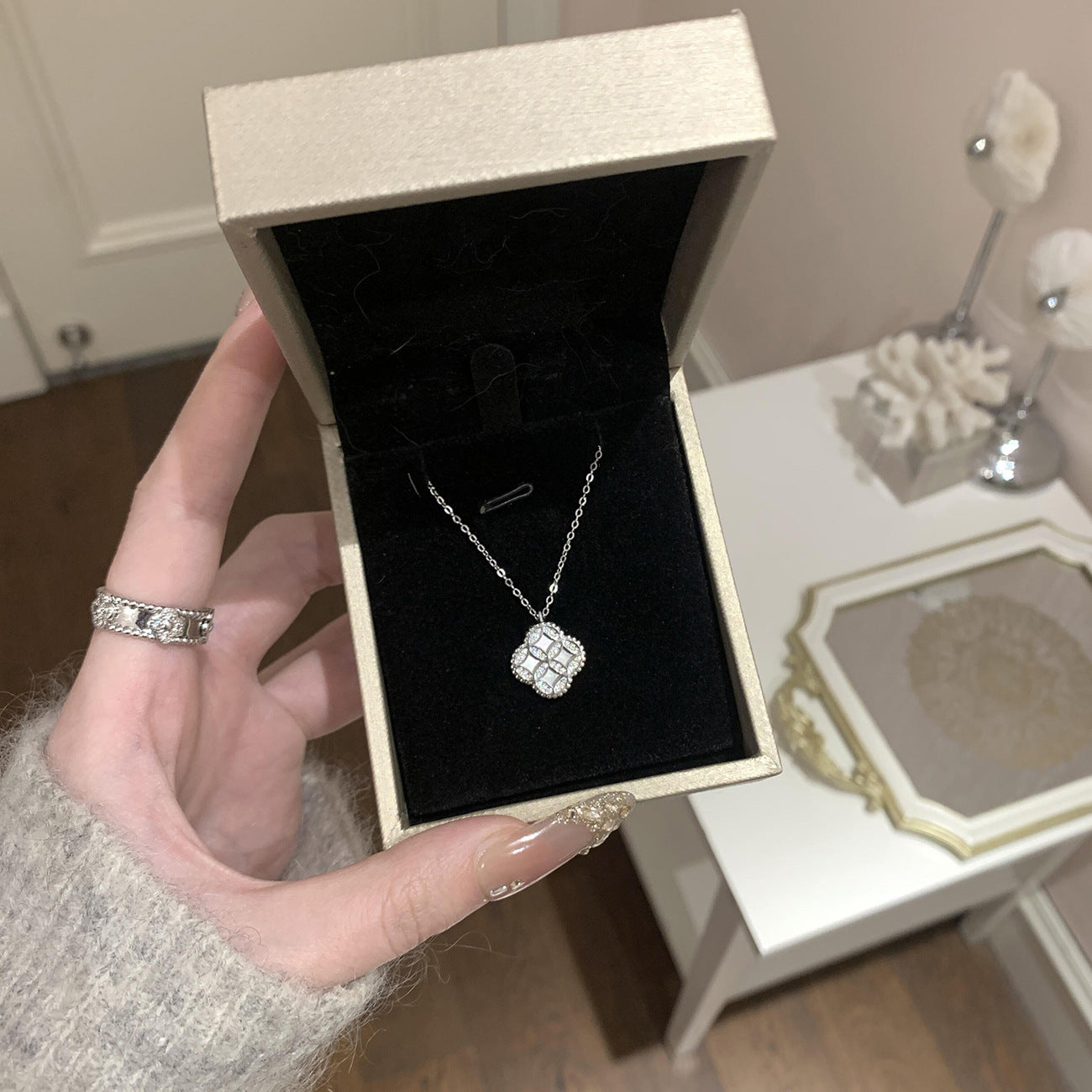 Double Side Necklace