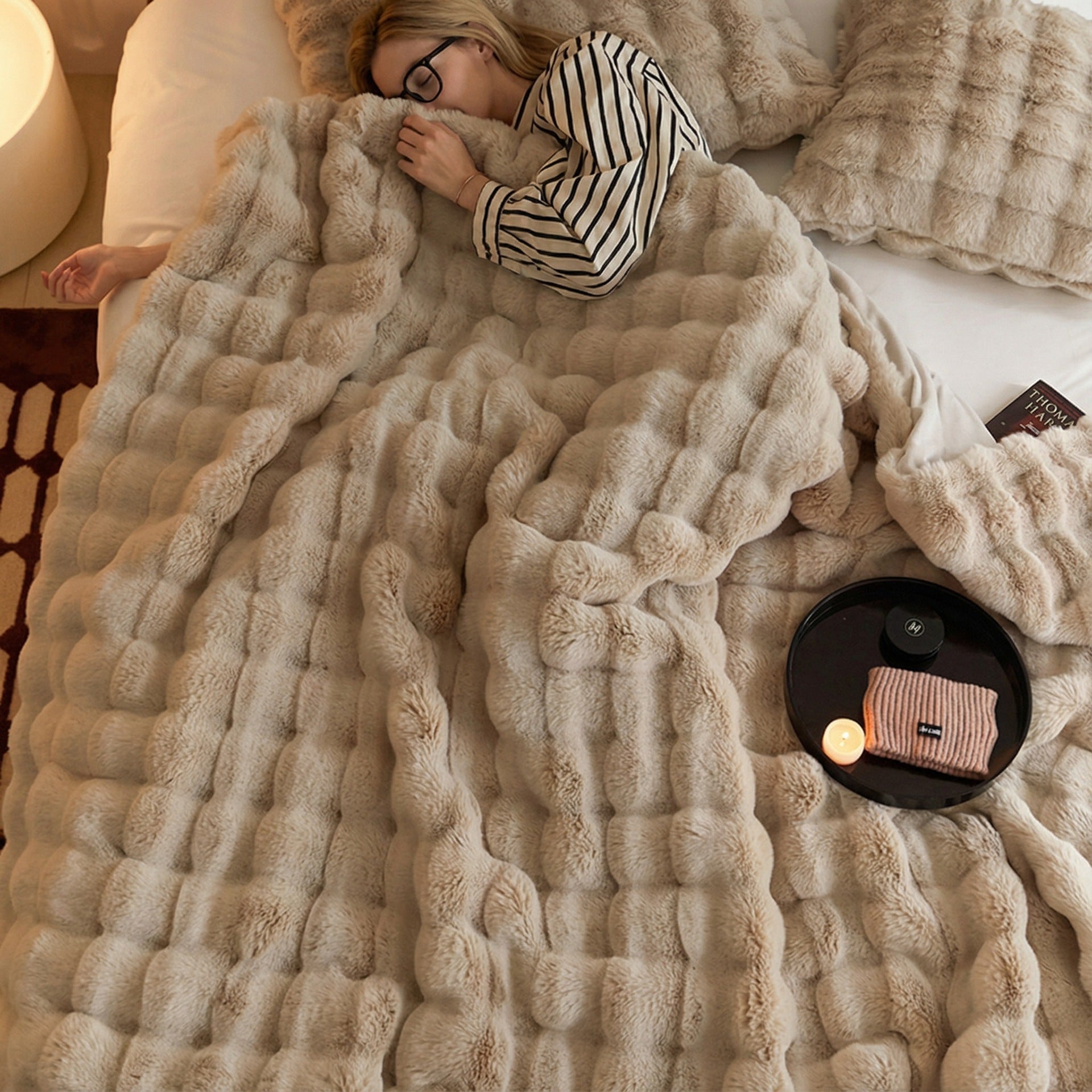 Double-Sided Faux Rabbit Fur Blanket