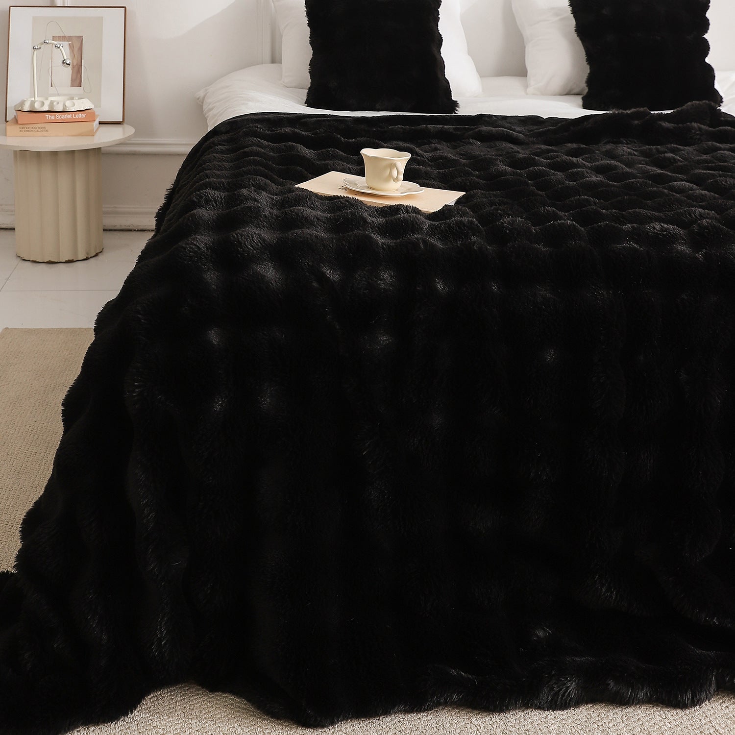 Double-Sided Faux Rabbit Fur Blanket