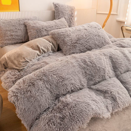 Double-Sided Fleece Bedding Set