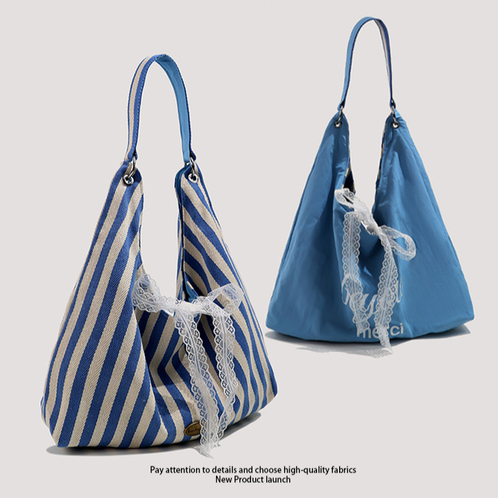 Double-sided single-shoulder bag