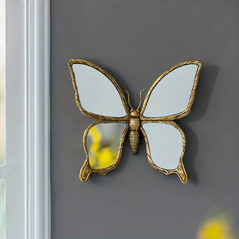 Dragonfly pendant