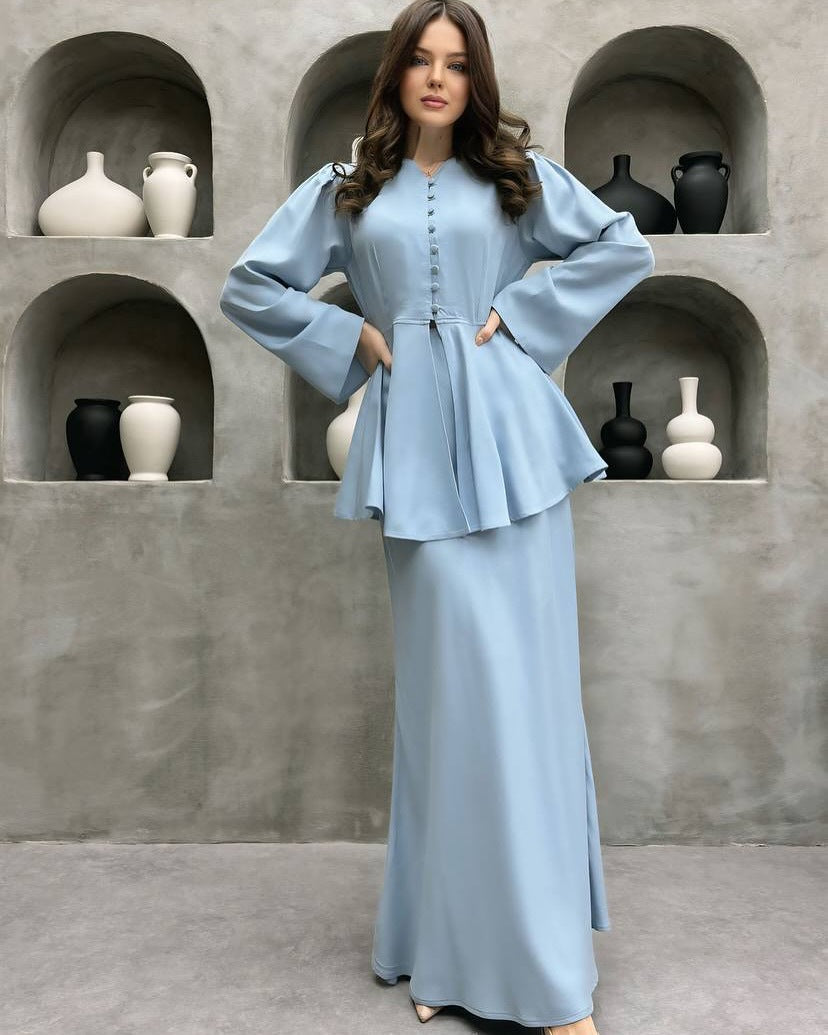 Dress (including a top and a skirt)