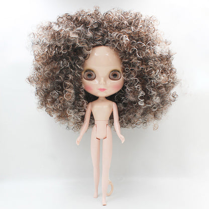 Dress up dolls