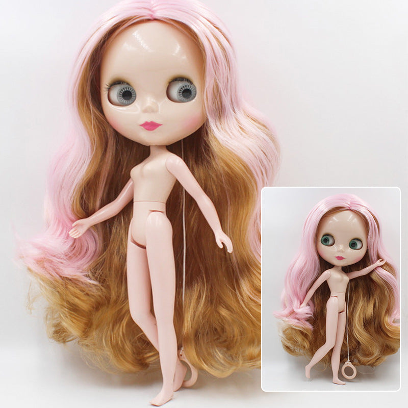 Dress up dolls