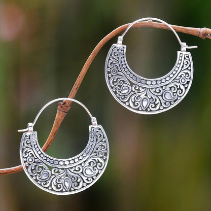 Ear pendant