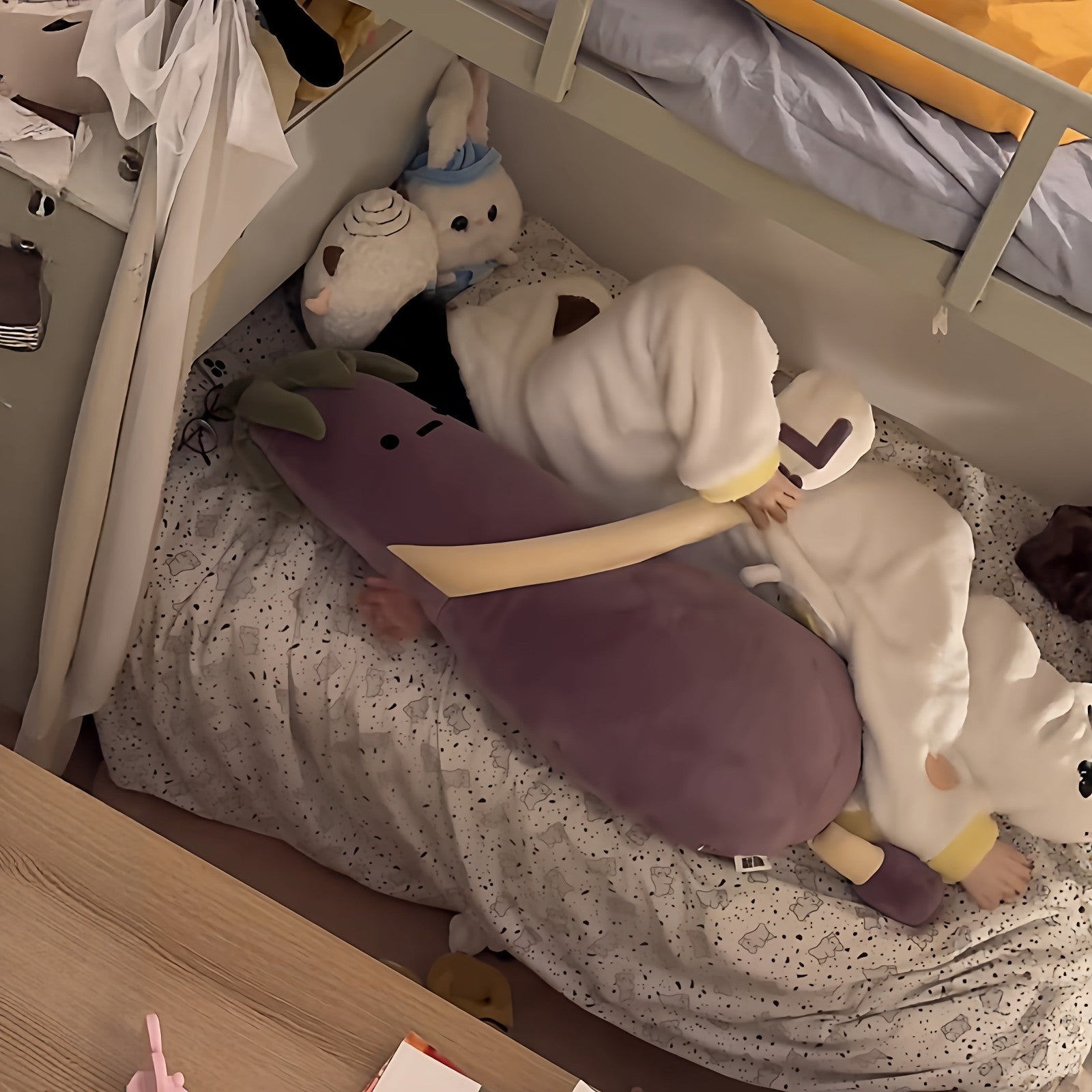 Eggplant King's Sleep-Inducing Hugging Pillow Toy