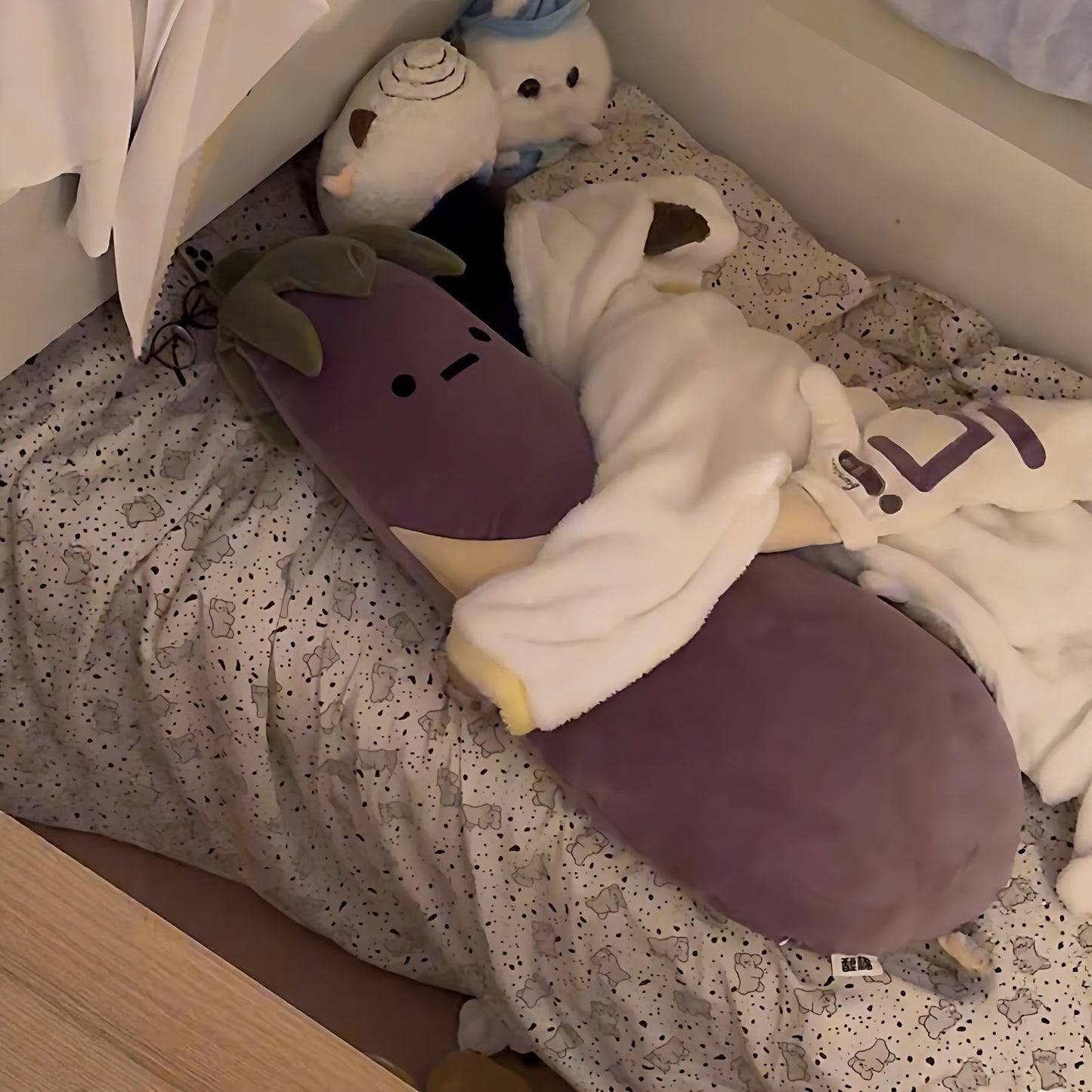 Eggplant King's Sleep-Inducing Hugging Pillow Toy