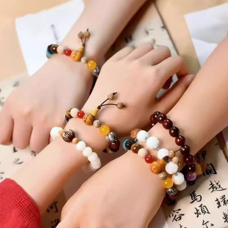 Eighteen Seeds bracelet
