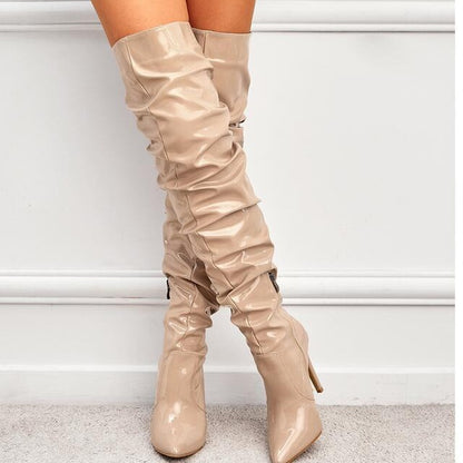 Elastic knee-length boots
