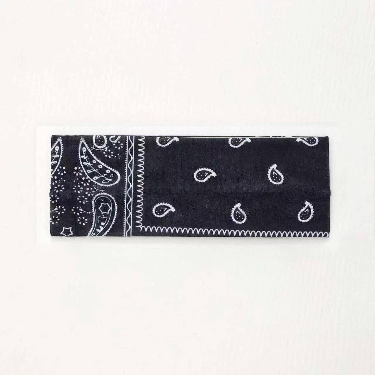 Elastic Sports Headband with Polka Dot Design