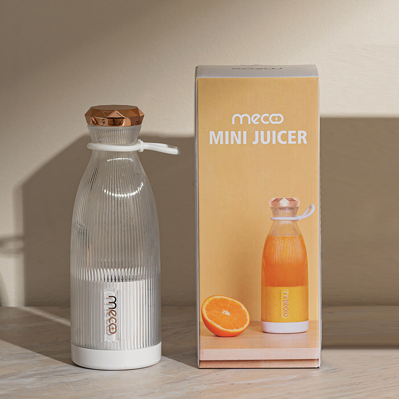 Electric fruit juicer
