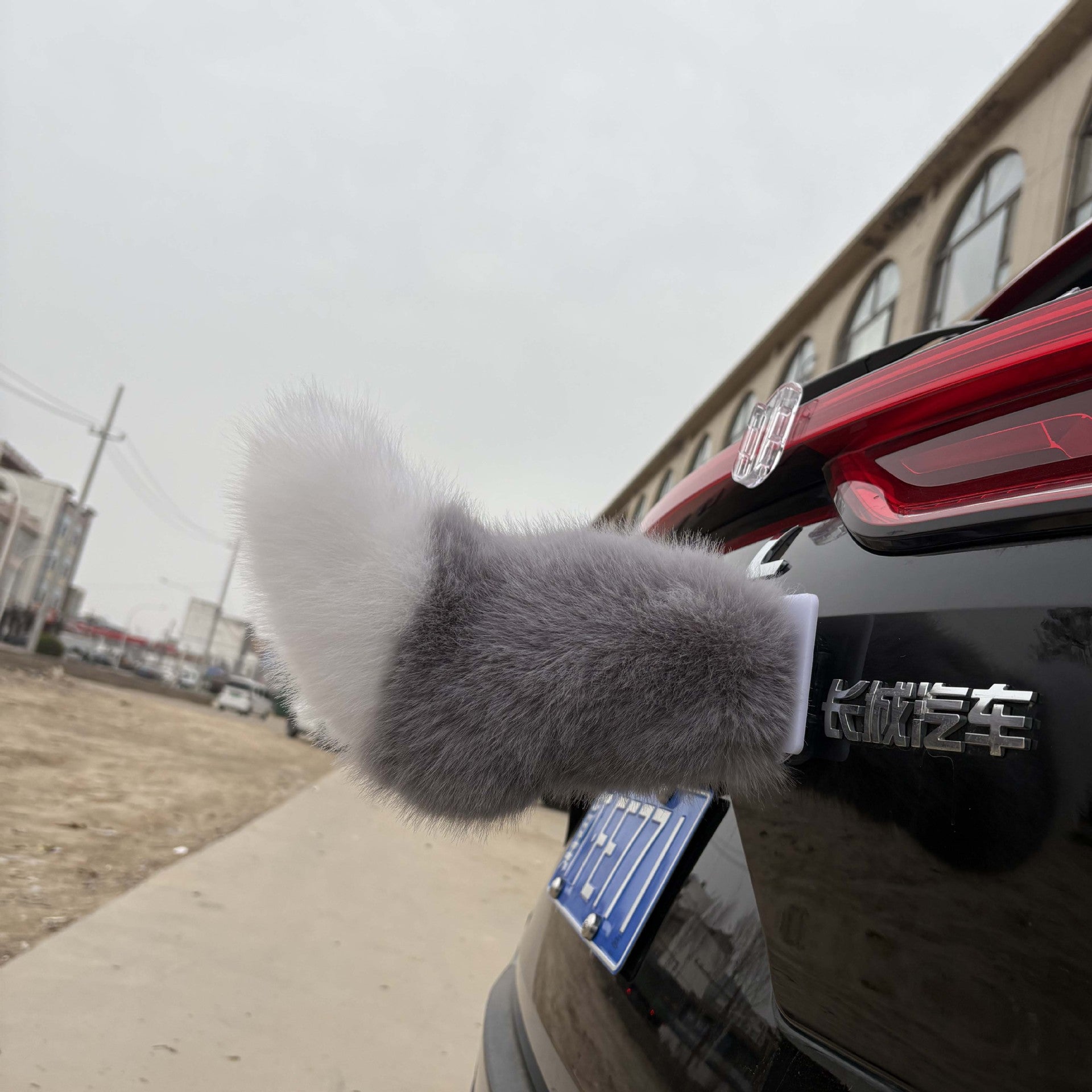 Electric Swinging Faux Fur Car Tail Decoration