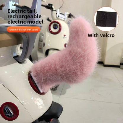 Electric Swinging Tail Car Pendant