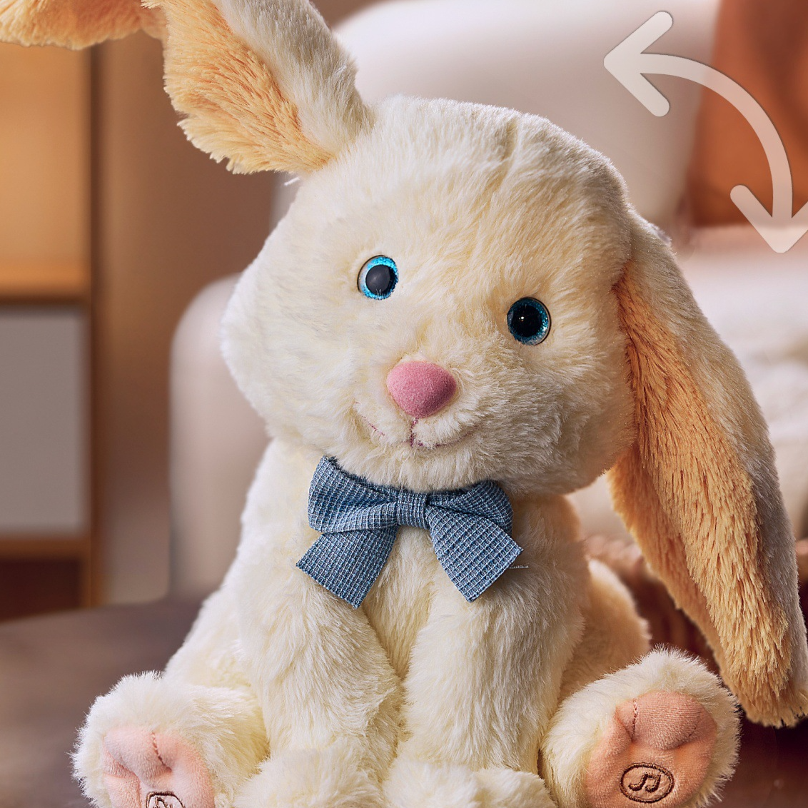 Electronic plush toy
