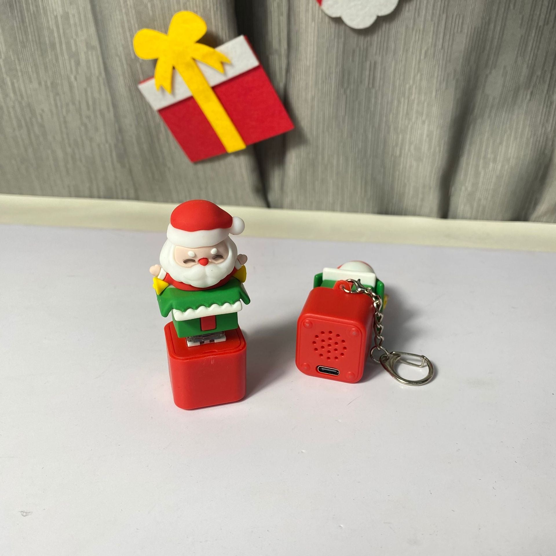 Electronic Sound and Light Toy Keychain