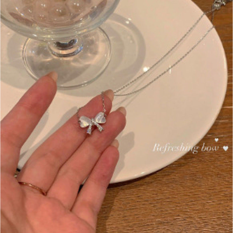 Elegant Alloy Pendant Necklace