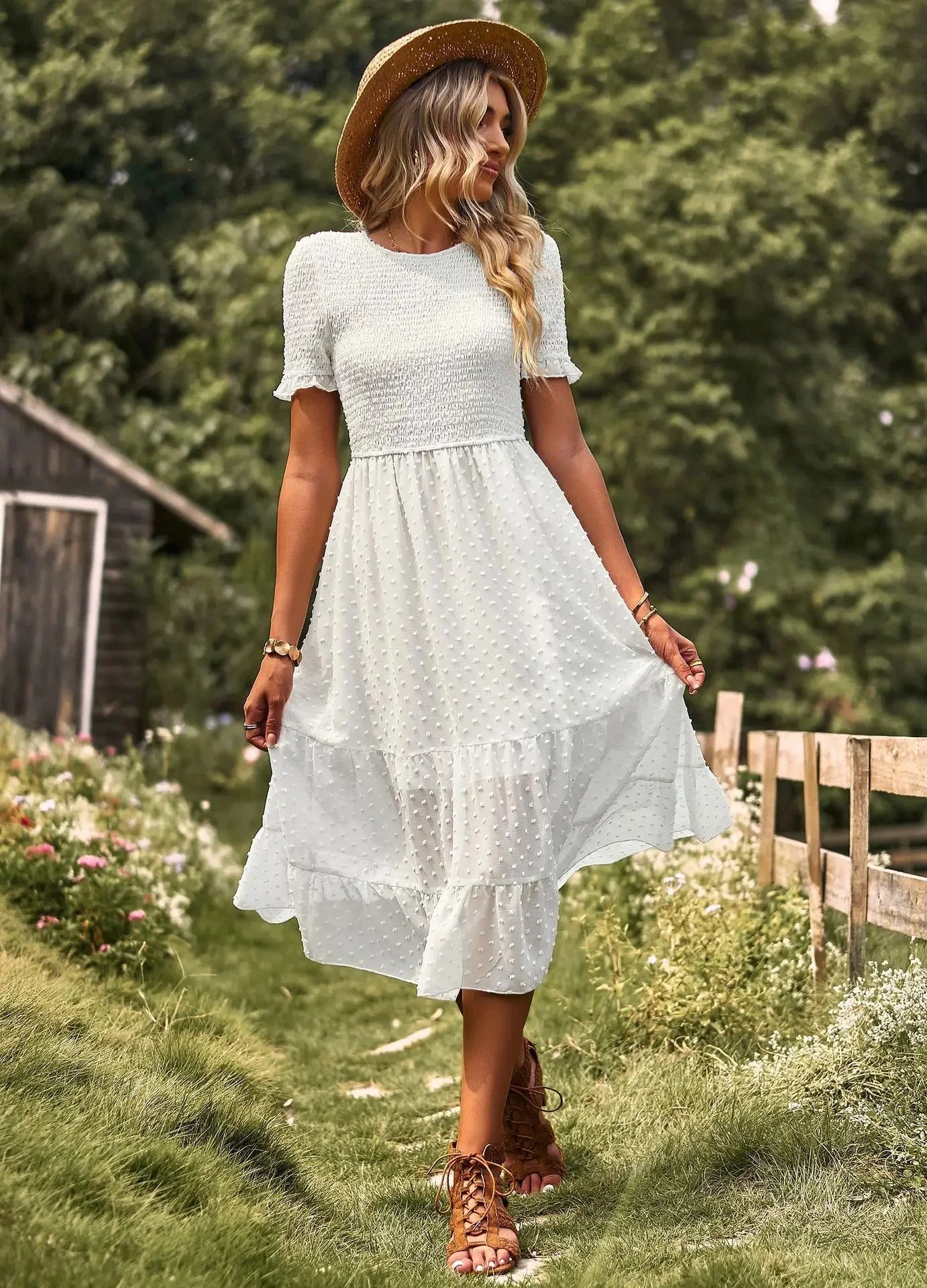 Elegant and slimming dress