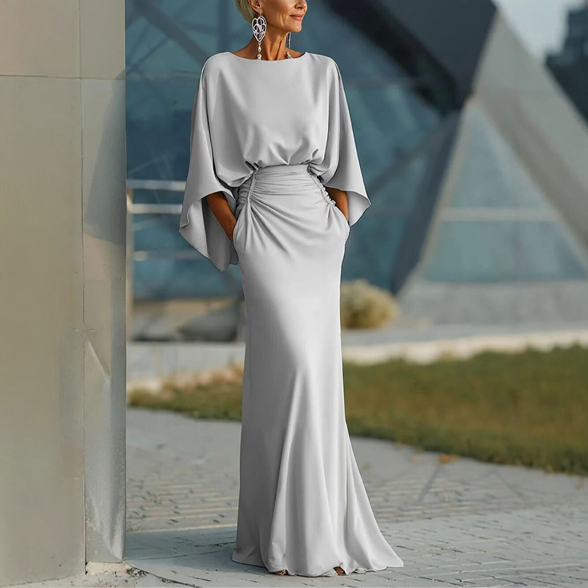 Elegant Backless Pleated Long Dress