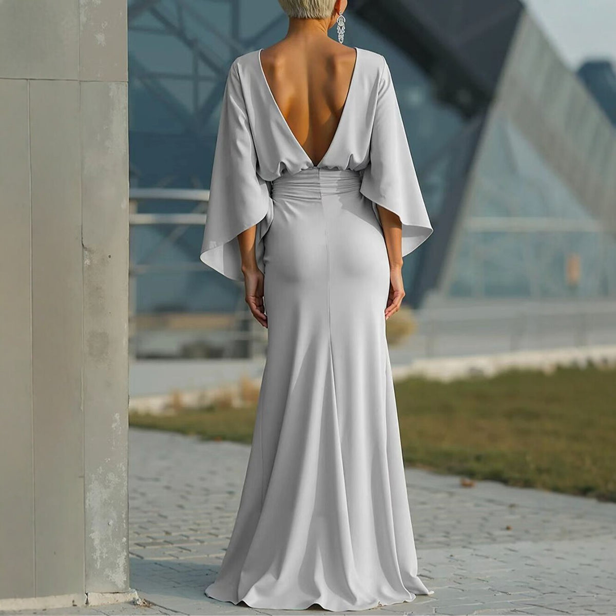 Elegant Backless Pleated Long Dress