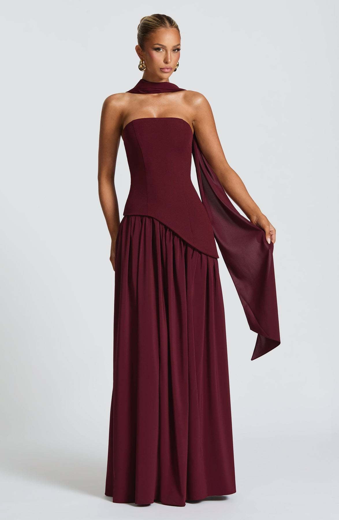 Elegant Bodycon Long Dress with Crossover Strap