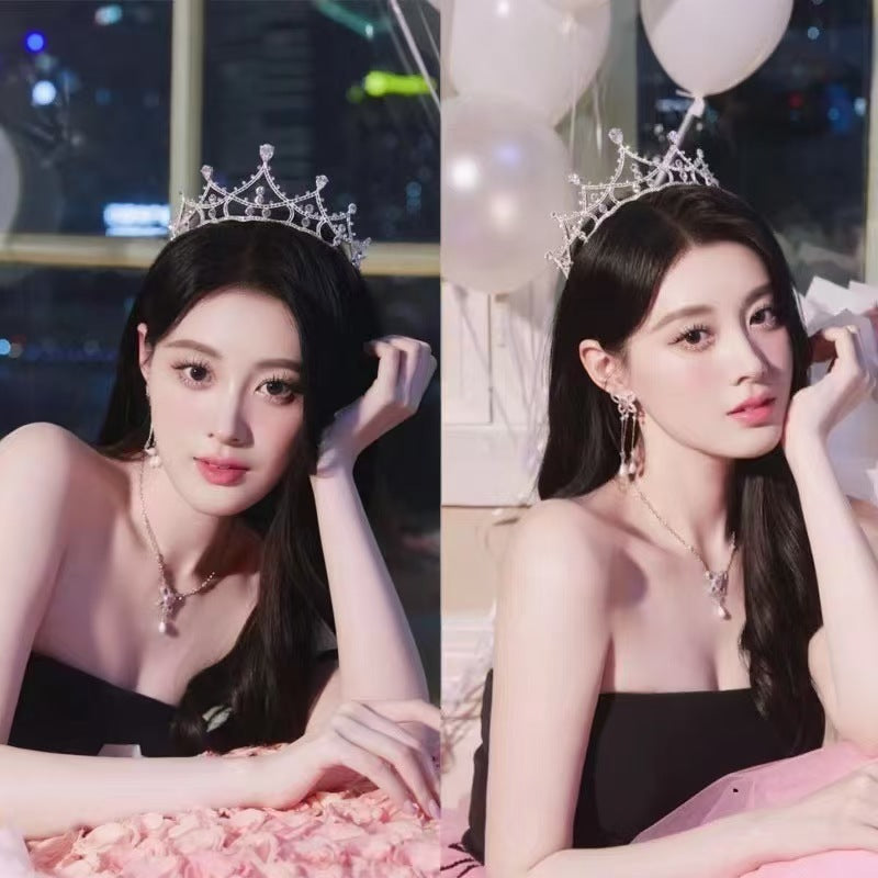 Elegant Crown Hair Clip with Rhinestones