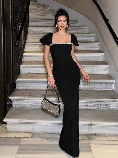 Elegant Diamond Encrusted Bodycon Evening Dress