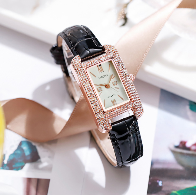 Elegant Diamond Green Dial Women's Watch with Quartz Movement