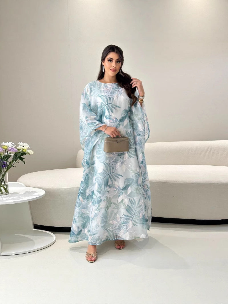 Elegant embroidery with inner-layered dress