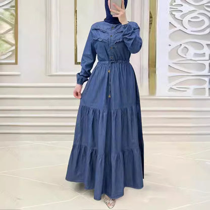 Elegant figure-hugging dress