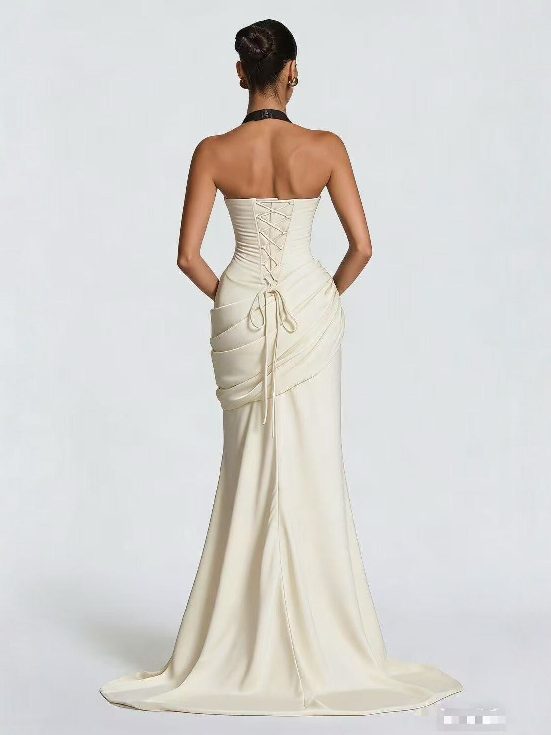 Elegant Fishtail Evening Gown