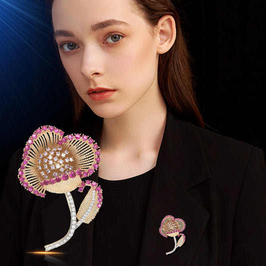 Elegant Floral Brooch