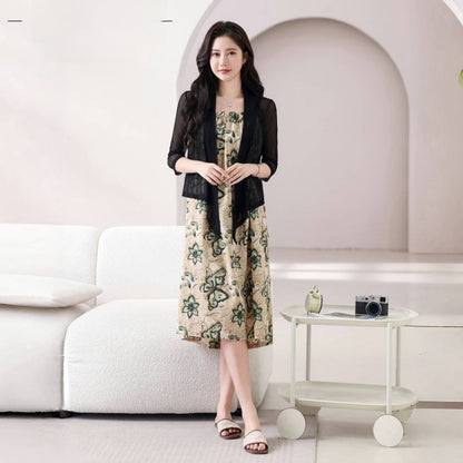 Elegant Floral Print Slimming Dress