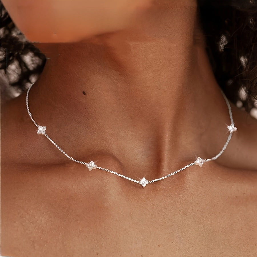 Elegant Four-Leaf Clover Zirconia Necklace