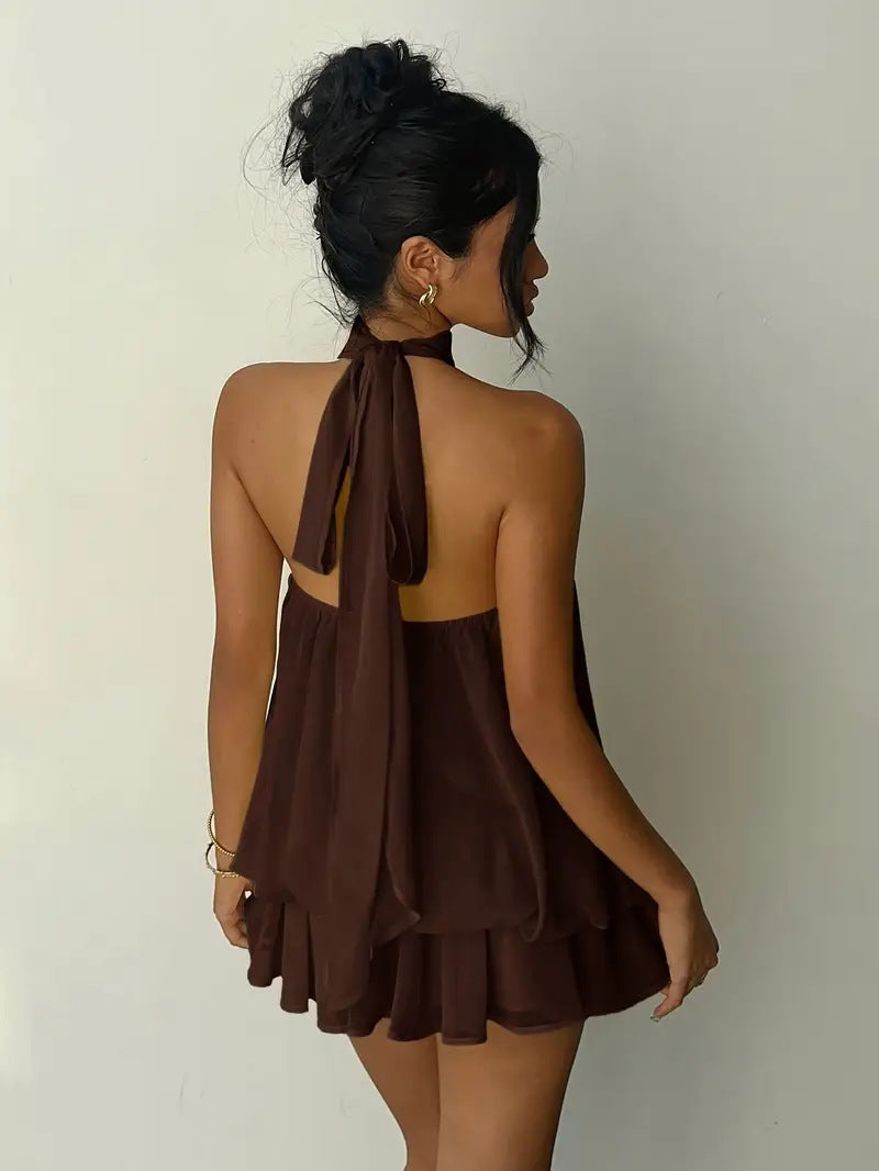 Elegant Halter Neck Pleated Dress with Puffy Skirt