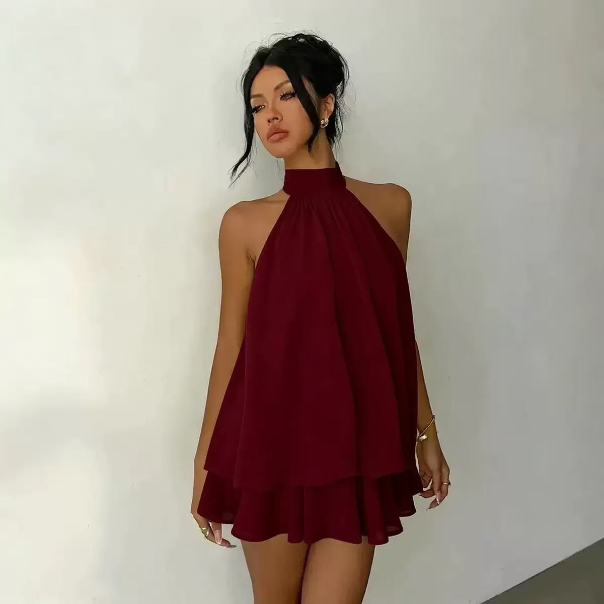 Elegant Halter Neck Pleated Dress with Puffy Skirt