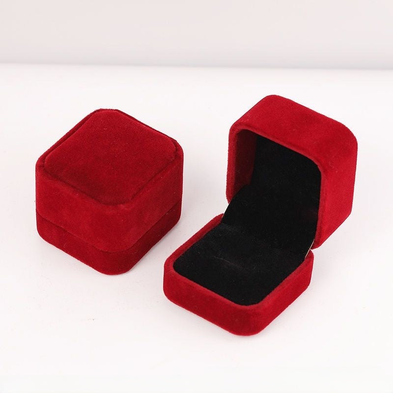 Elegant Jewelry Ring Box