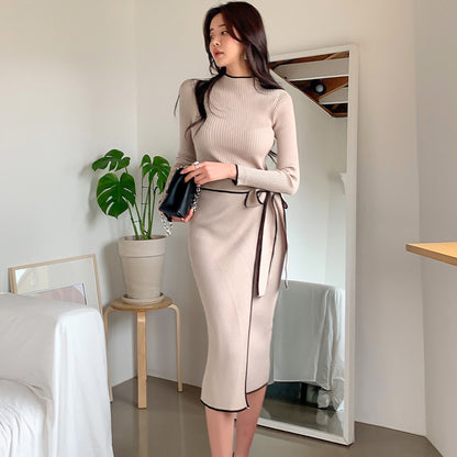 Elegant Knitted Dress with Lace-Up Waist