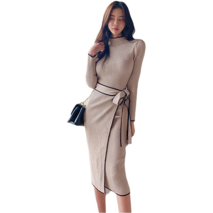 Elegant Knitted Dress with Lace-Up Waist