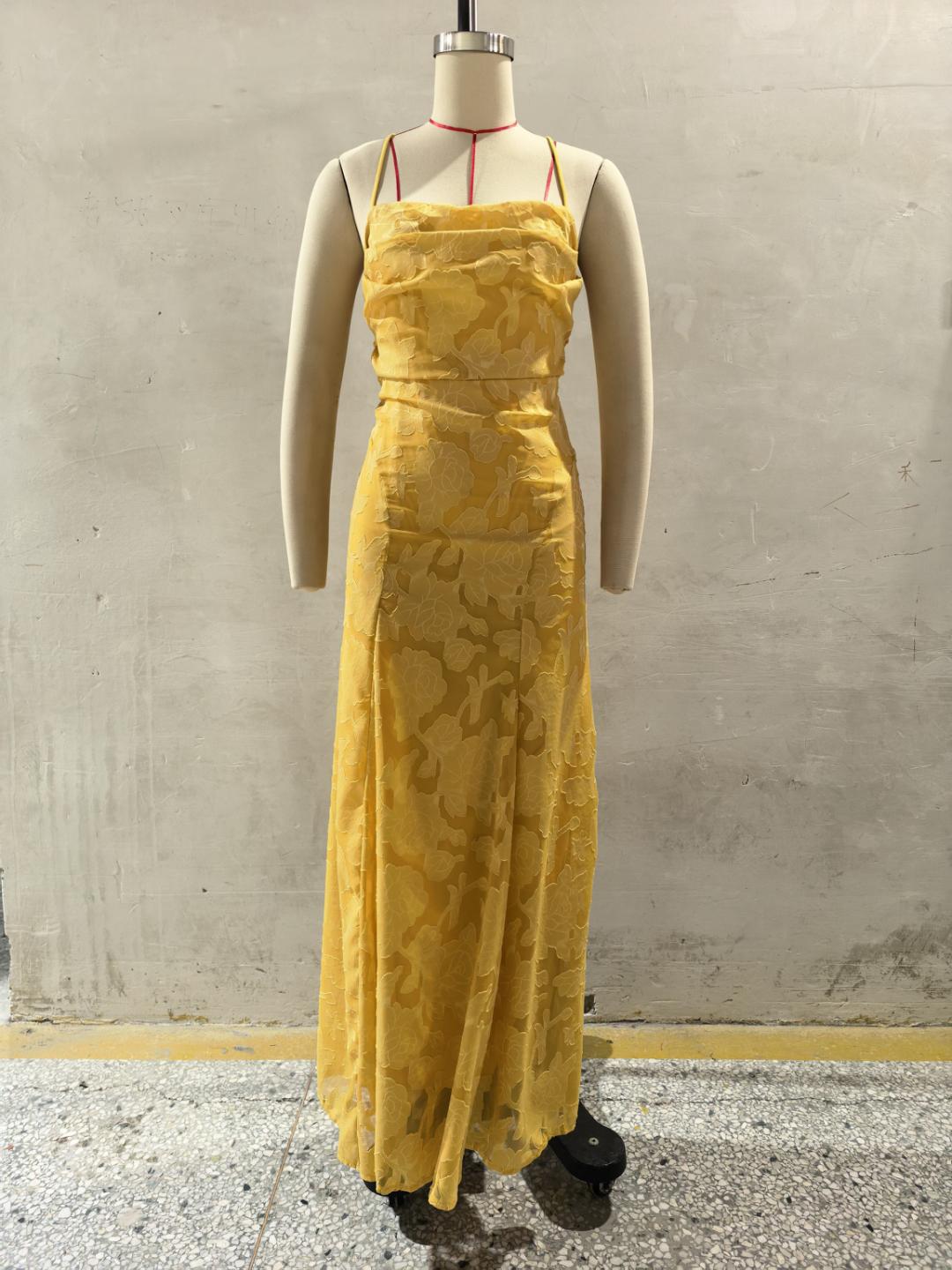 Elegant Lace Backless Evening Dress