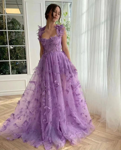 Elegant Lace Evening Dress