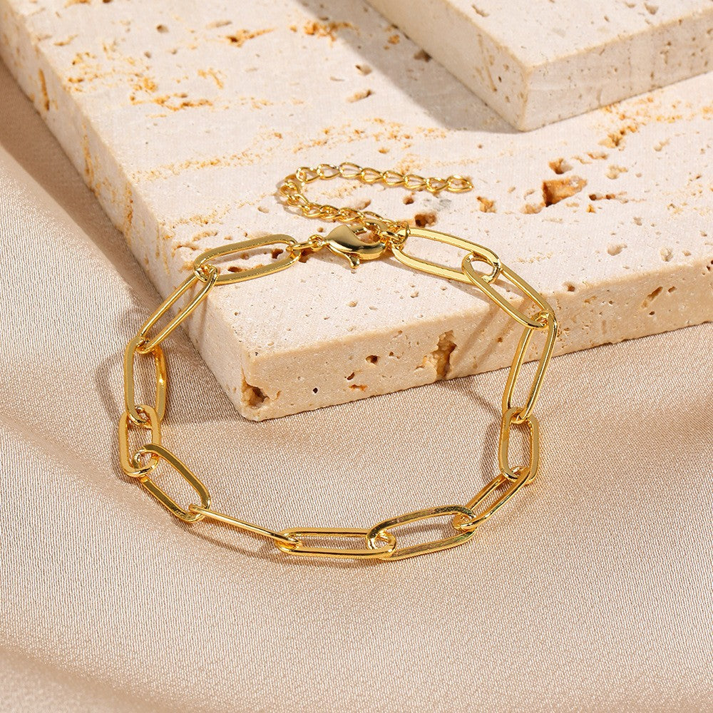 Elegant Love Heart Metal Bracelet for Women